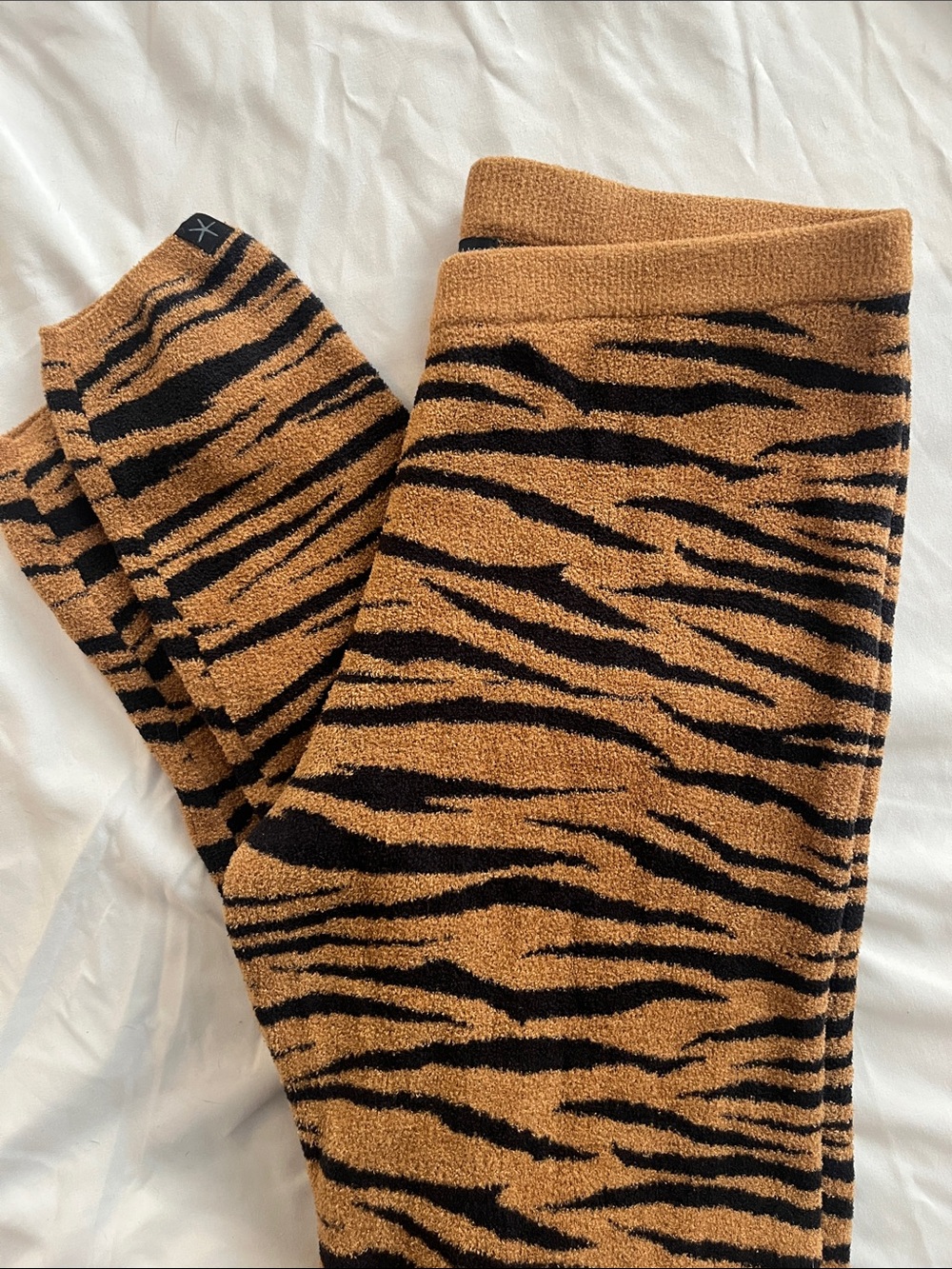 Barefoot Dreams Animal Print CozyChic Lite Tiger Stripe Knit Leggings Women Soft